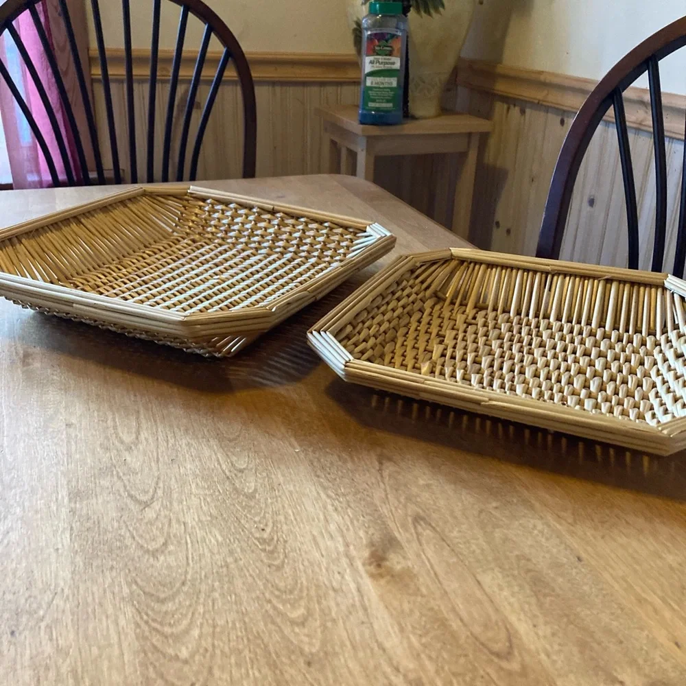 Set of two wicker nesting food trays - Picture 2 of 5